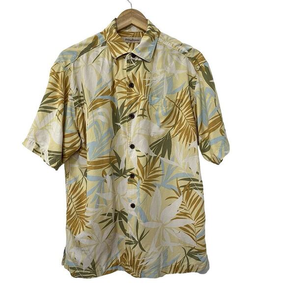 Tommy Bahama Hawaiian Silk Shirt Size M Palm Floral Beachy Vacation Men’s - Picture 1 of 7